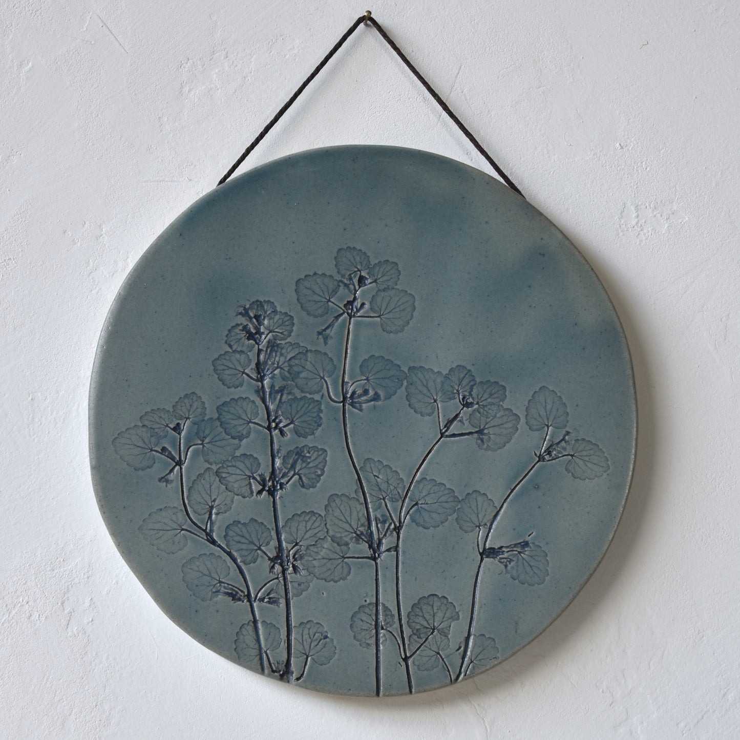 8.5" Ground Ivy Wall Hanging in Denim Blue