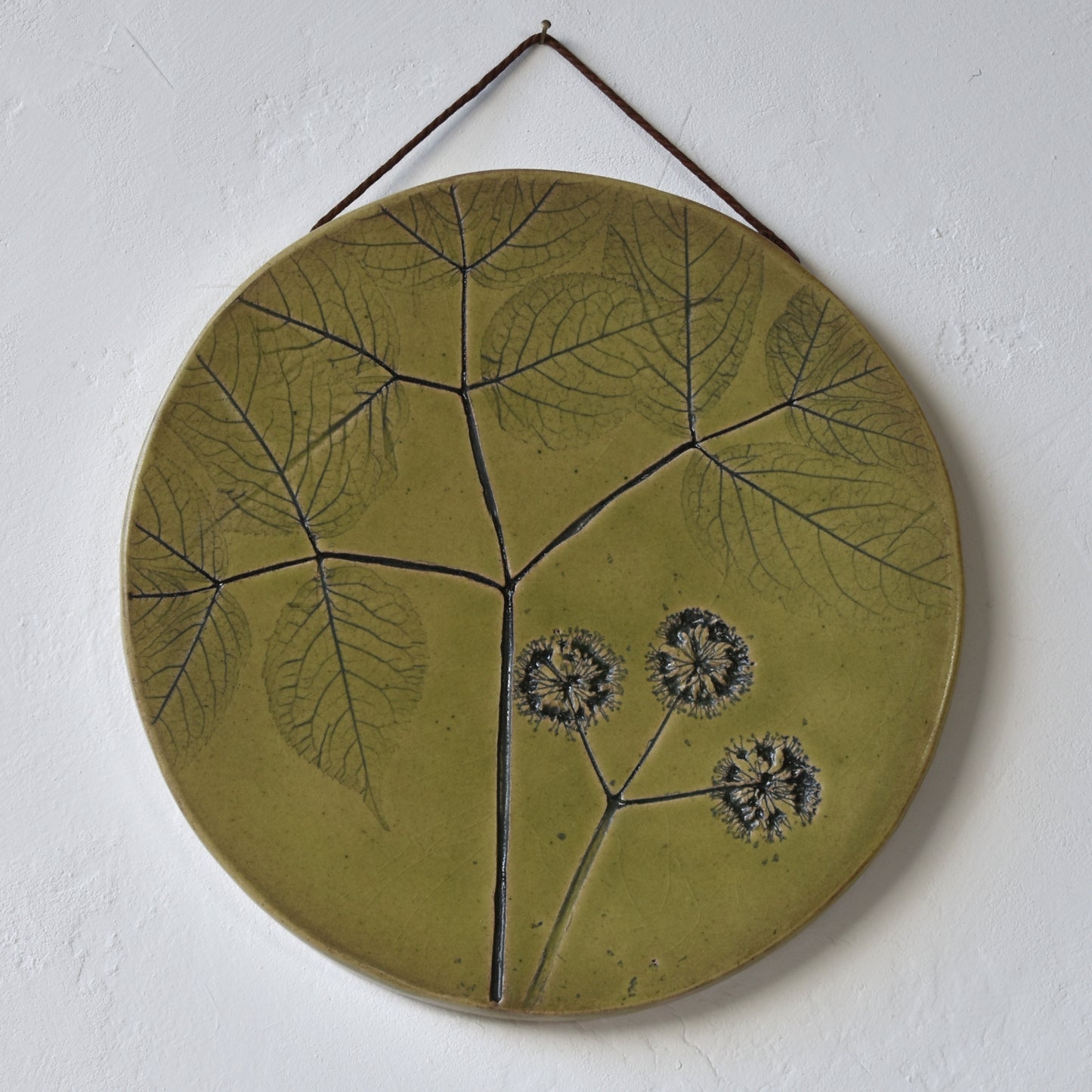 8.5" Sarsaparilla Wall Hanging in Moss