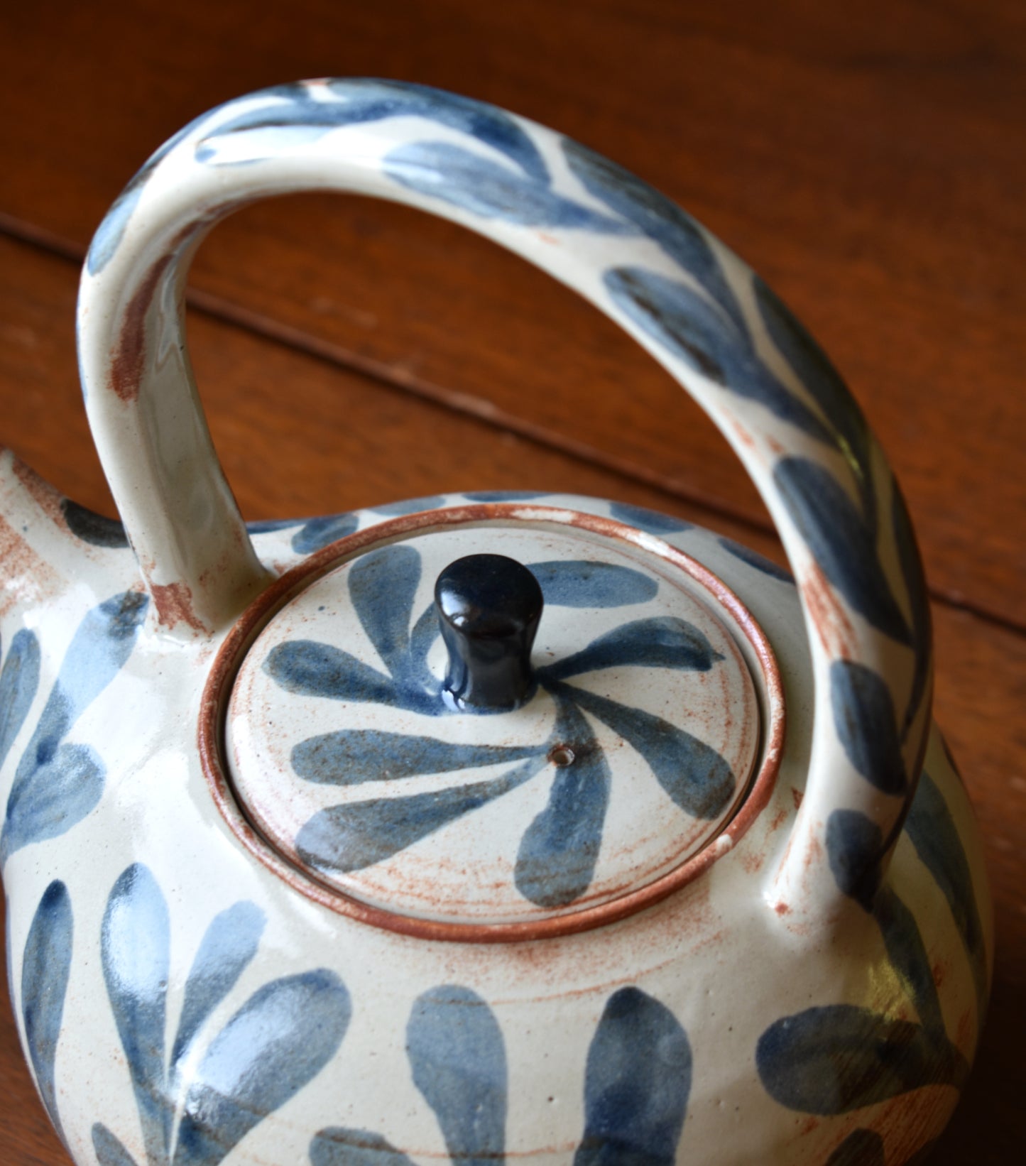 Floral Teapot in Blue/Cream