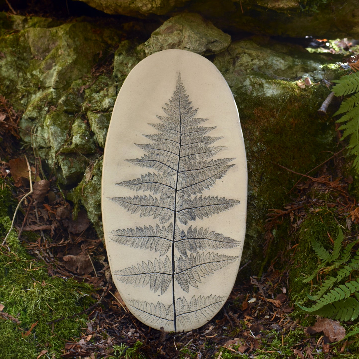 13" Fern Wall Hanging in Warm White