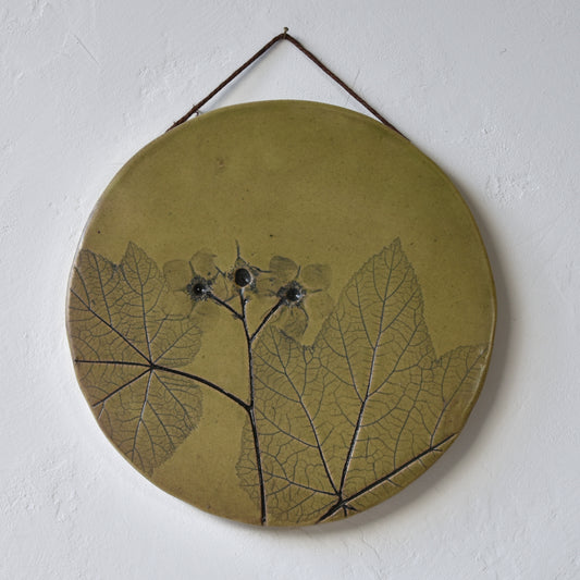 8.5" Thimbleberry Wall Hanging in Moss